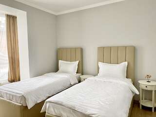 Апартаменты Apart Reserve Sloboda Suite Ивано-Франковск Апартаменты с 2 спальнями-17