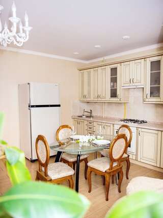 Апартаменты Apart Reserve Sloboda Suite Ивано-Франковск Апартаменты с 2 спальнями-5